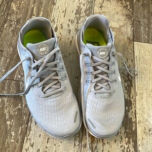 Mens Nike Free Run sneakers